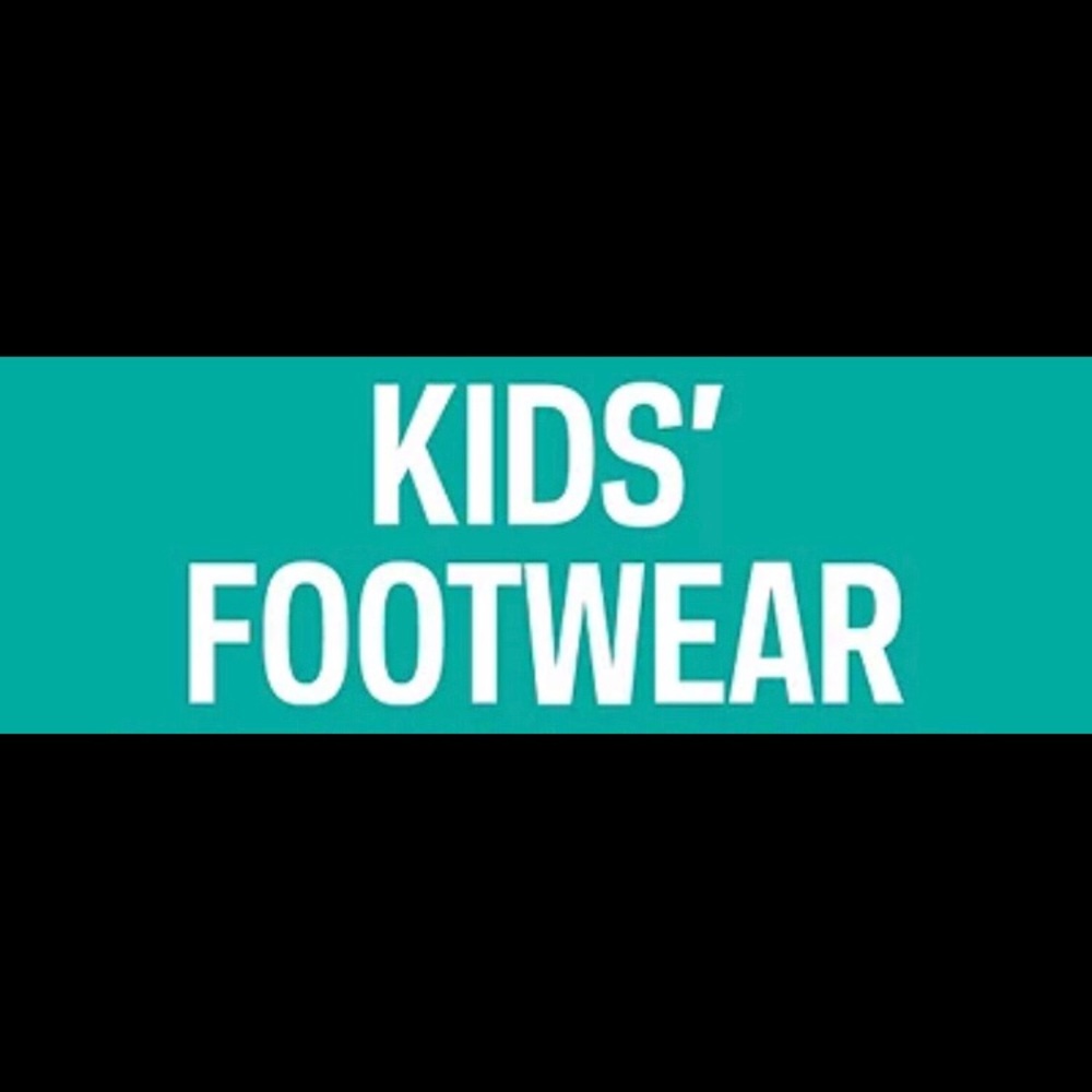 Kid’s Footwear
